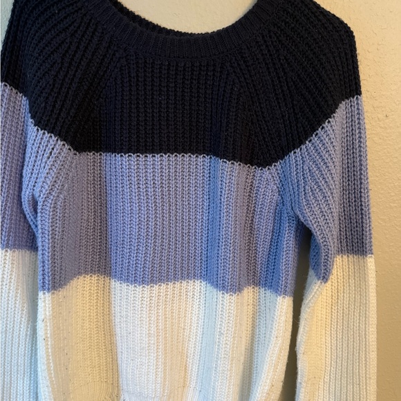 jun ivy Sweaters - Colorblock Women's Sweater